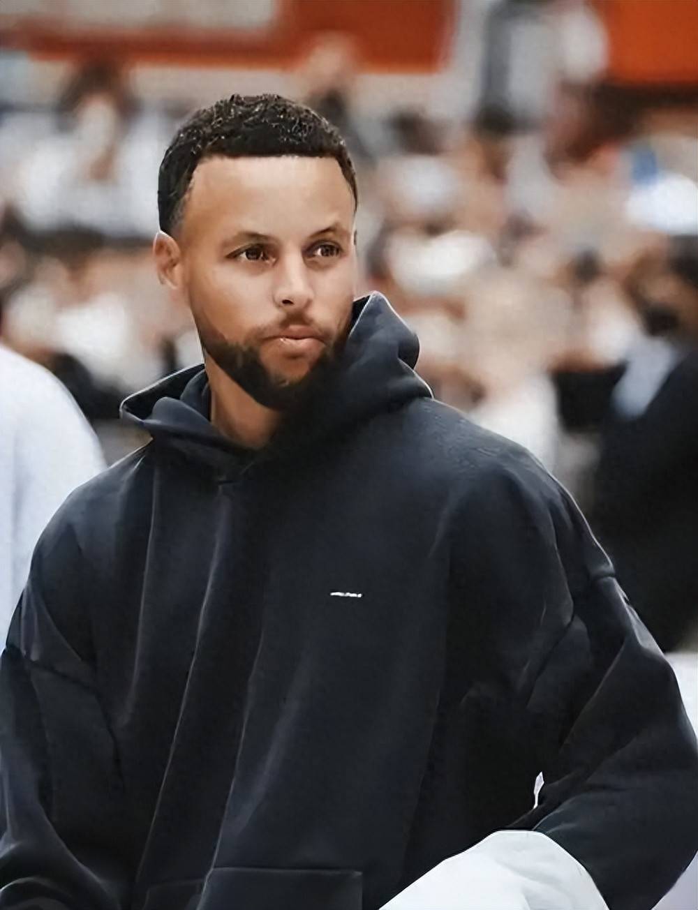 球队做贡献 球队做贡献