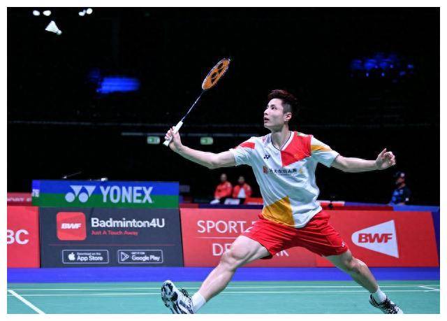 却拥有后卫 却拥有后卫